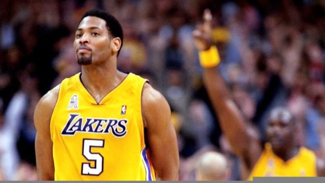 Former Laker Robert Horry Says Hakeem Olajuwon Was The ‘best’ Center He Ever Played With