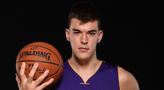 Video: Ivica Zubac Hits Sky Hook In Lakers’ Practice