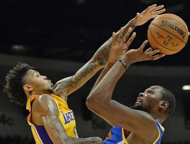 Game Recap: Lakers Get Big Upset Win Over Warriors