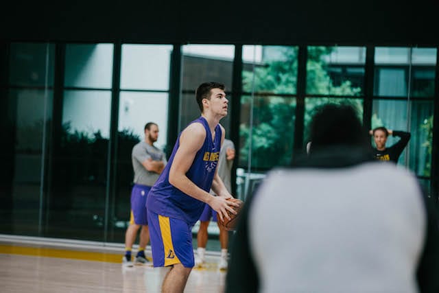 Lakers-practice-1030-ivica-zubac-8629