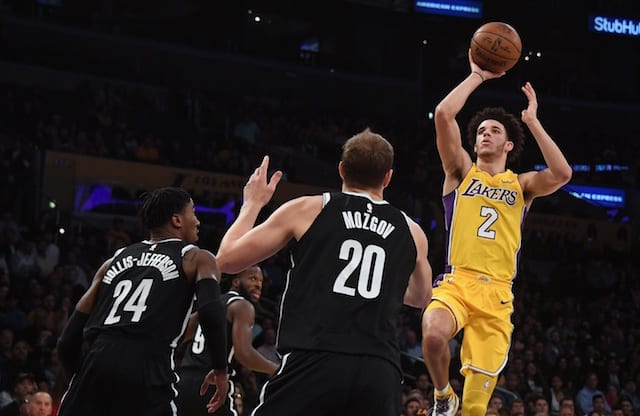 Lakers News: Luke Walton Pleased With Lonzo Ball’s Performance Against Nets Despite Poor Shooting