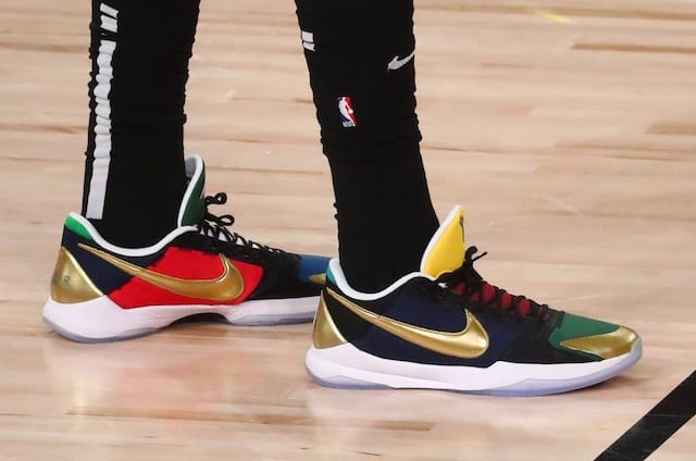 Kobe bryant latest shoes 2019 best sale