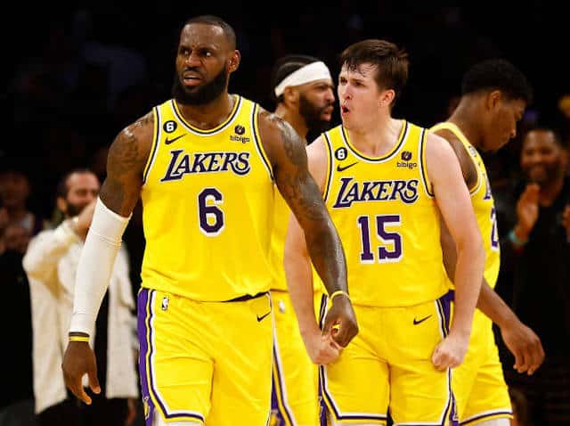 LeBron James, Austin Reaves, Lakers