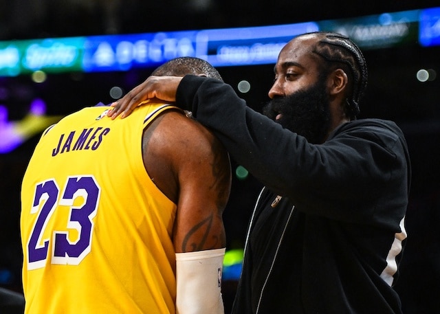 Lakers Rumors LeBron James Willing To Take Pay Cut For James Harden Klay Thompson Jonas Valanciunas