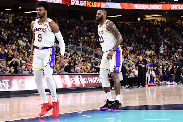 Lakers Video: Bronny & LeBron James Make History Sharing Floor Together ...